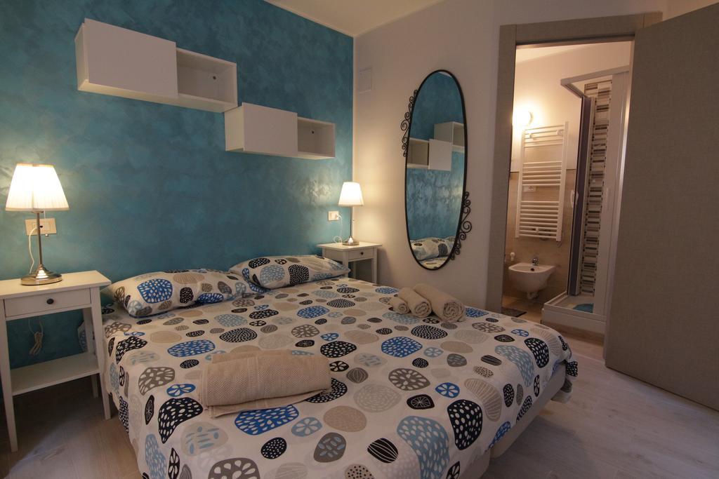 تيرمولي Rosemary Charming Rooms الغرفة الصورة