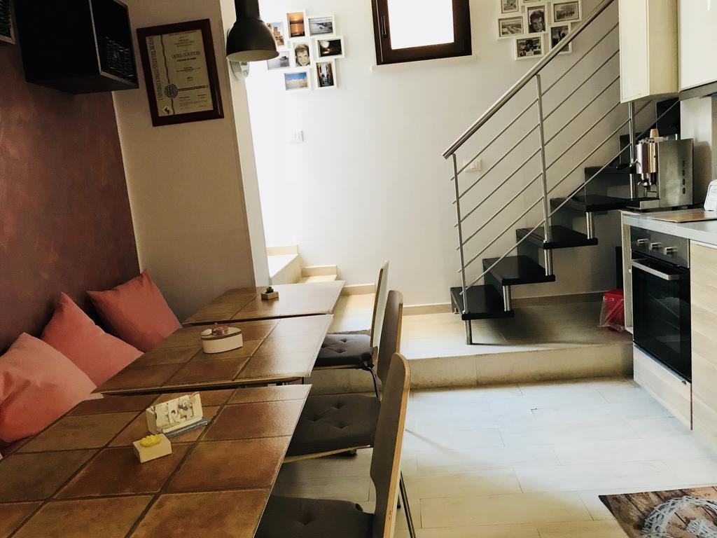 تيرمولي Rosemary Charming Rooms المظهر الخارجي الصورة